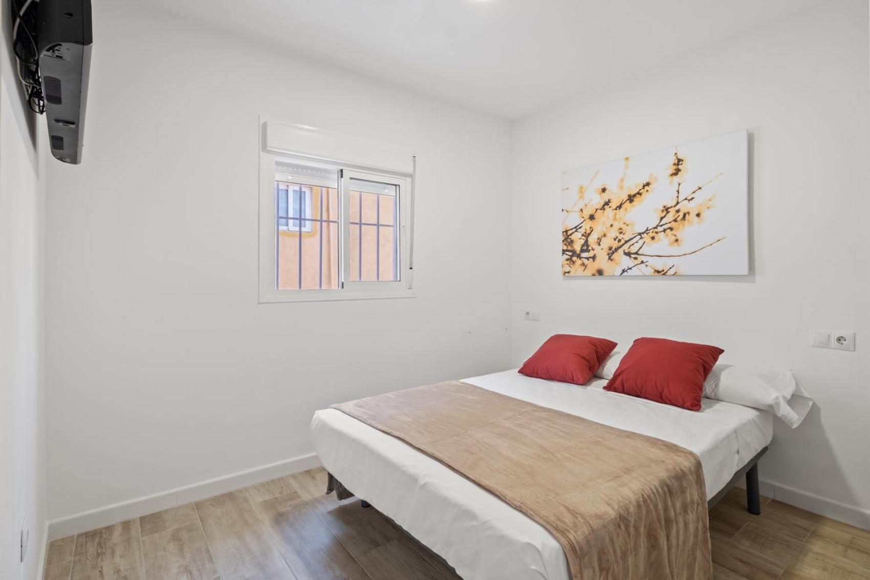 Apartamento En La Playa Con Terraza Малага Экстерьер фото
