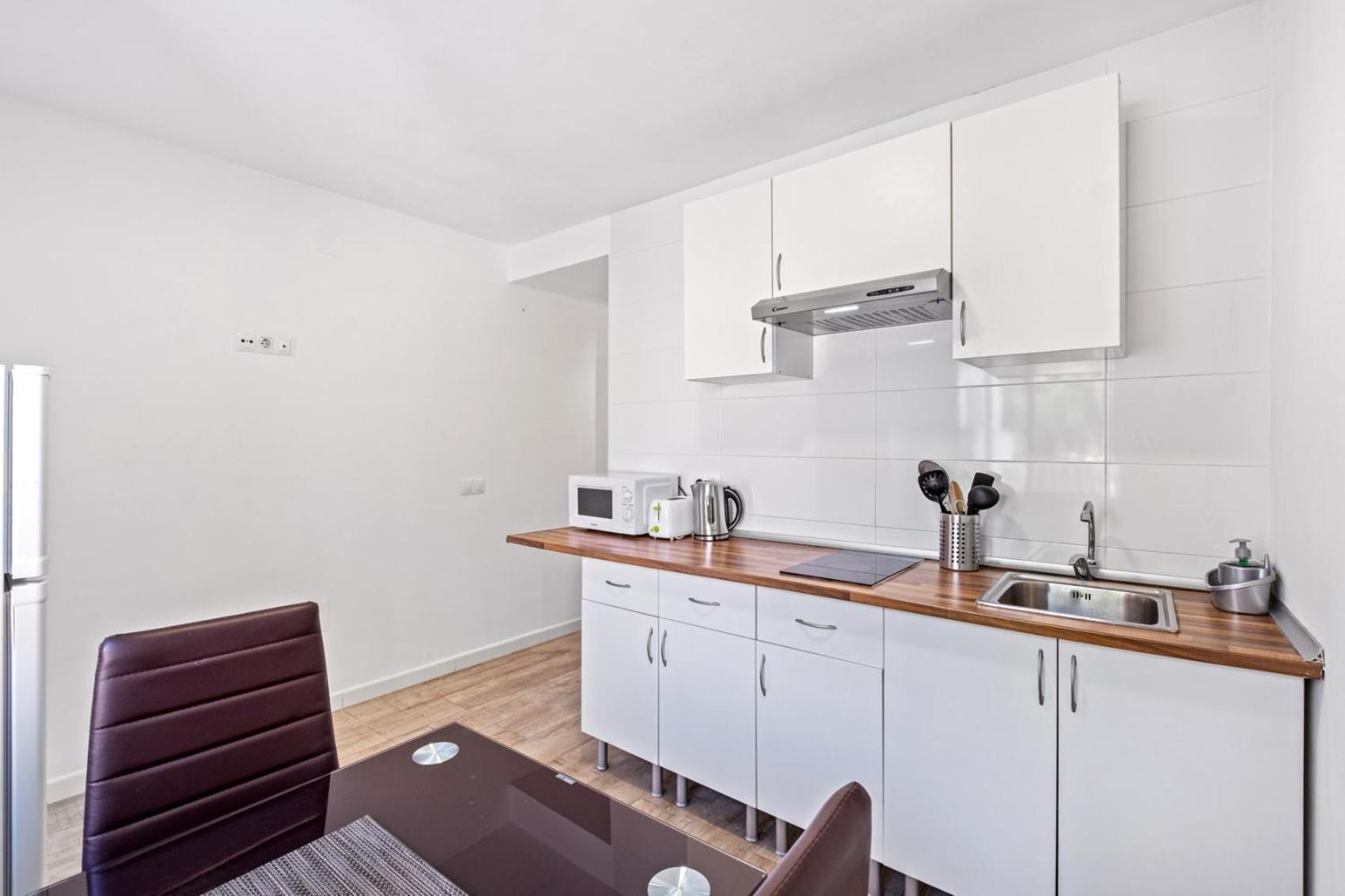 Apartamento En La Playa Con Terraza Малага Экстерьер фото
