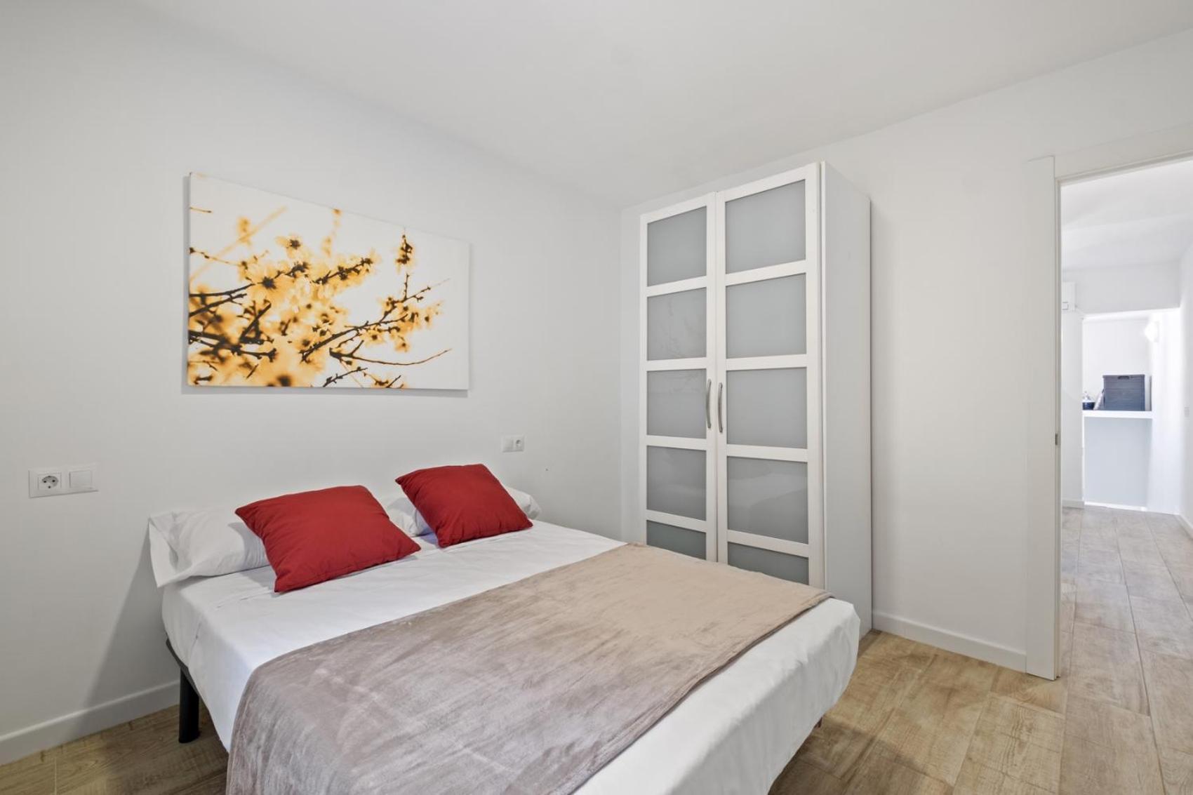 Apartamento En La Playa Con Terraza Малага Экстерьер фото